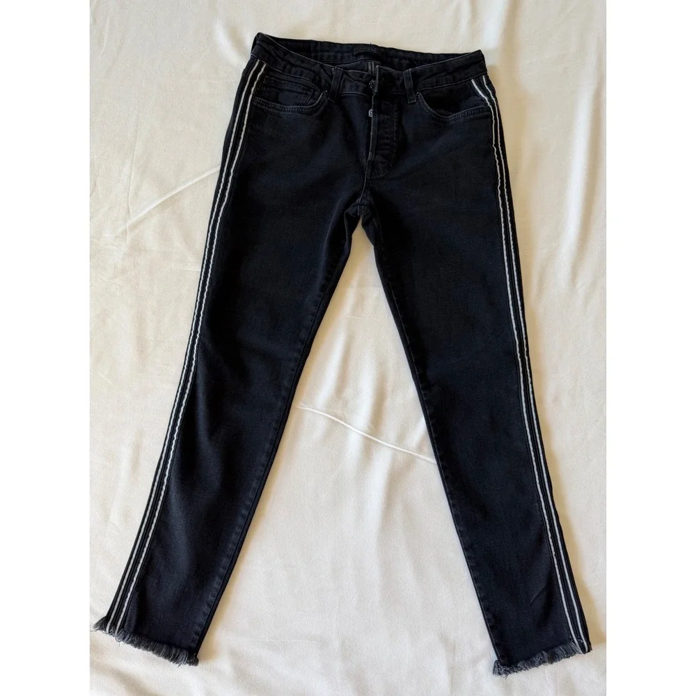 Forever 21 Men Black Side Stripe Raw Hem Slim Jeans Size 32 Button Fly